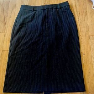 Gap stretch skirt